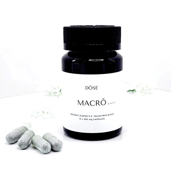 Macrodose psilocybin capsules online in Canada